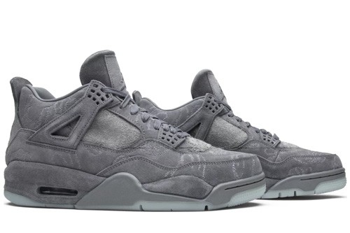 Jordan 4 Retro “Kaws” 