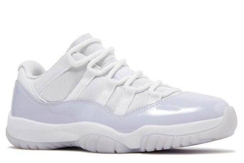 AIR JORDAN 11 RETRO LOW 